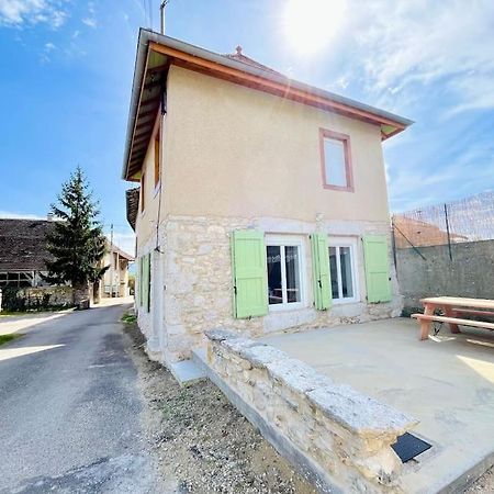 La Maison L'Oiseau Bleu Saint-Victor-de-Morestel Ngoại thất bức ảnh
