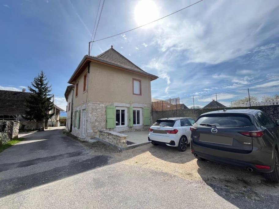La Maison L'Oiseau Bleu Saint-Victor-de-Morestel Ngoại thất bức ảnh